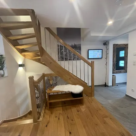 Haus Gerberstrasse - Ferienhaeuser Alpenglueck 別荘